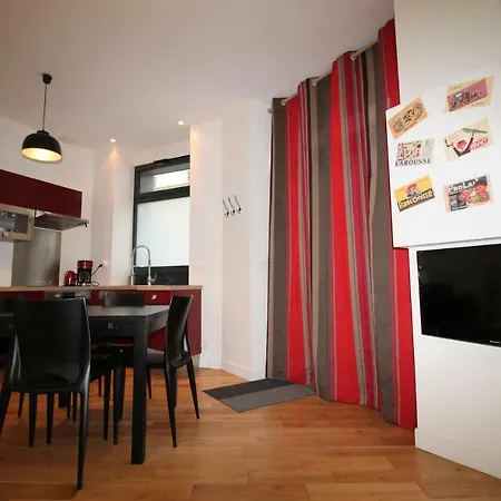Cozy Saint Georges