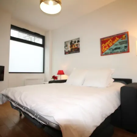 Cozy Saint Georges Apartment